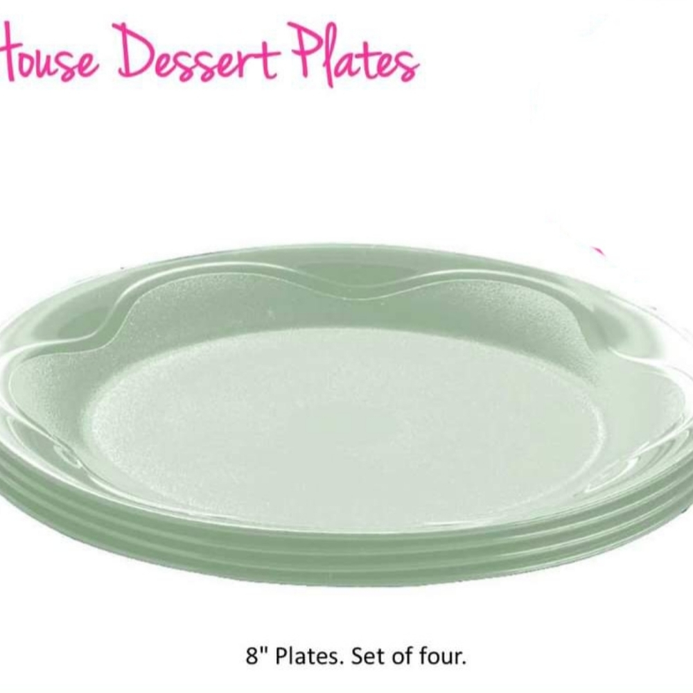 Tupperware open house desert plates